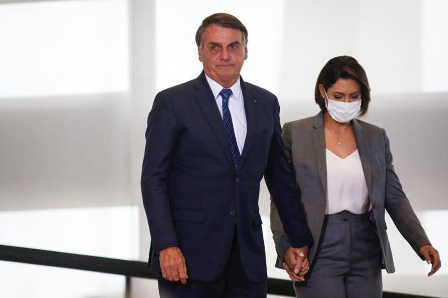 A primeira-dama, Michelle Bolsonaro, e o ministro da saúde