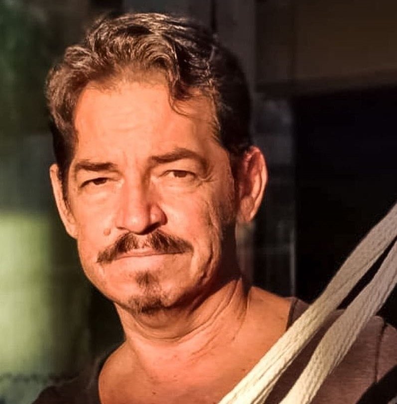 Cantor goiano Luiz Augusto