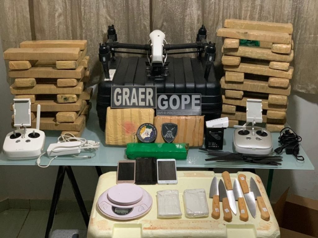 Drone presídio operação