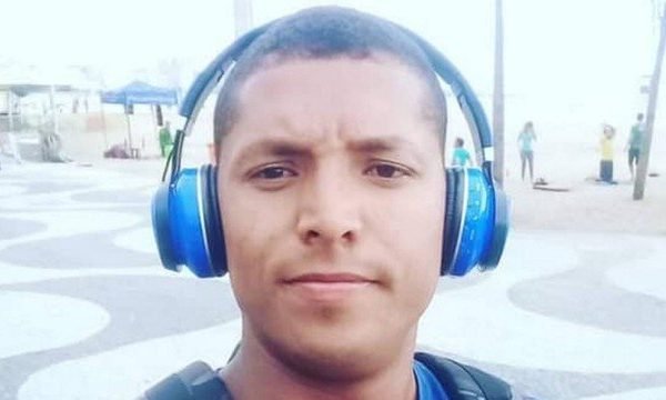 Jovem João Bezerra, desaparecido no Rio