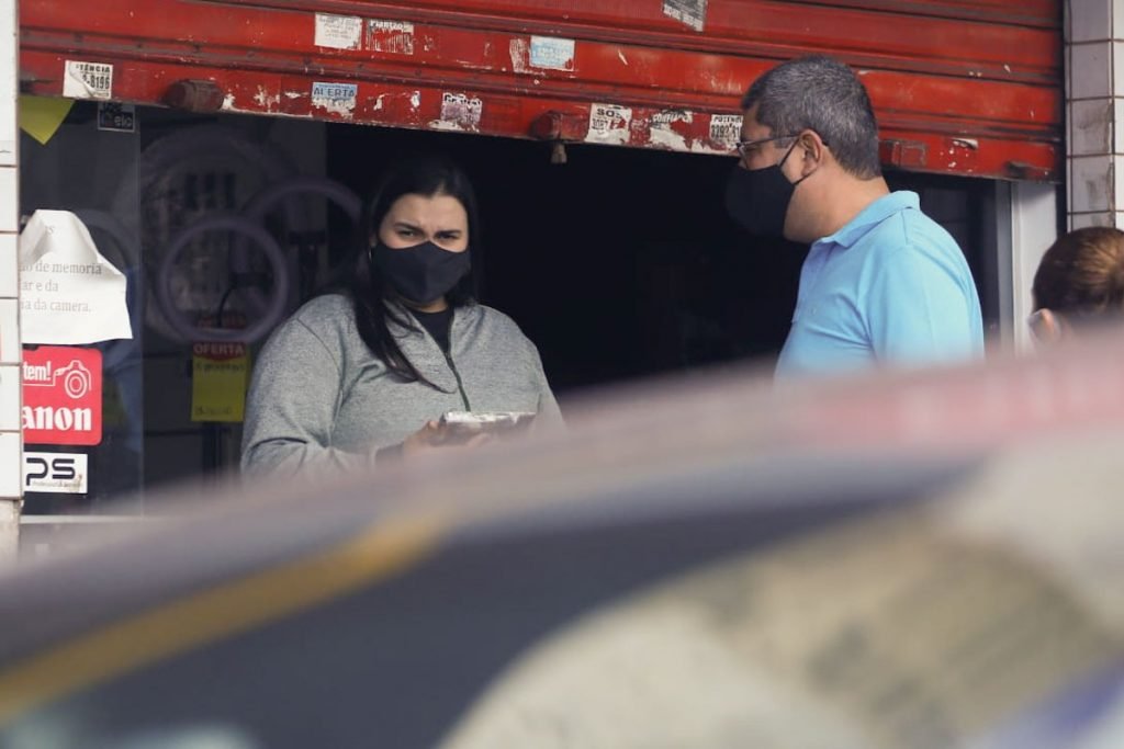 Descumprimento de decreto contra Covid pelo comércio em Goiânia