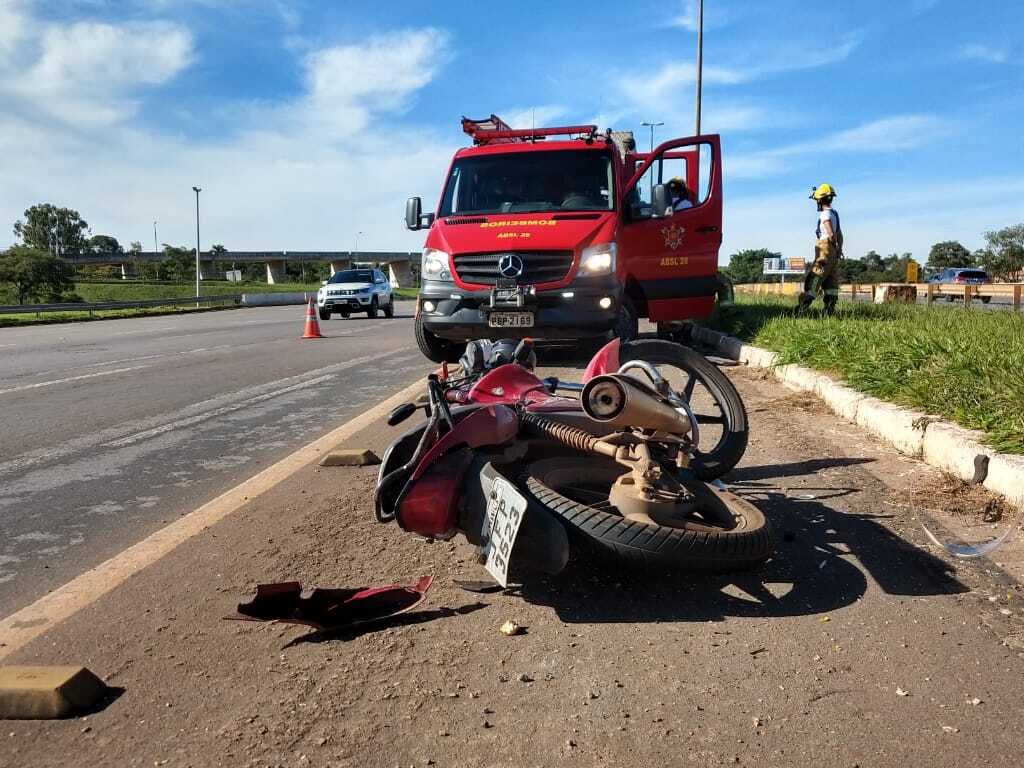 Acidente envolvendo motocicleta