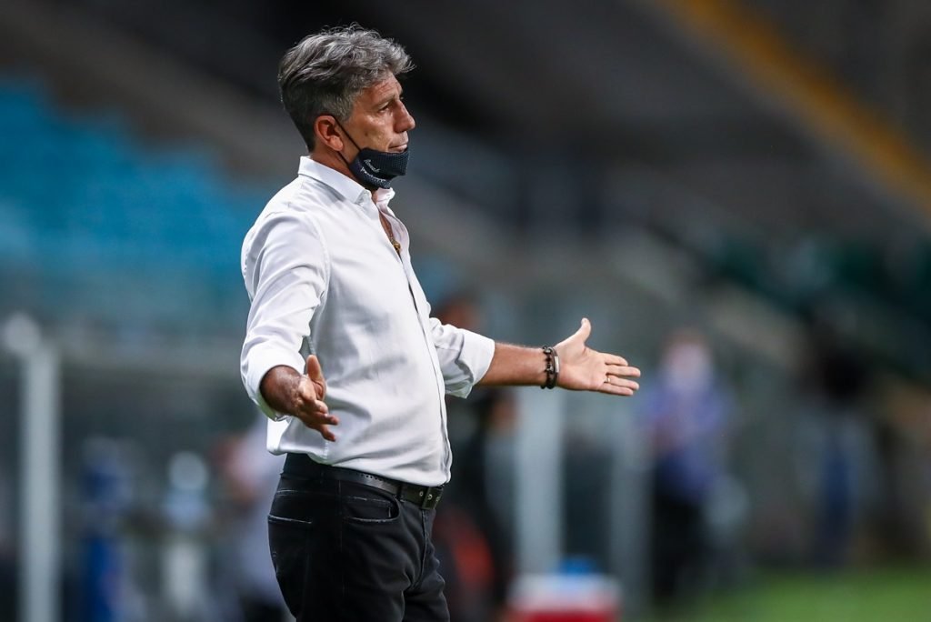 Renato Gaúcho máscara