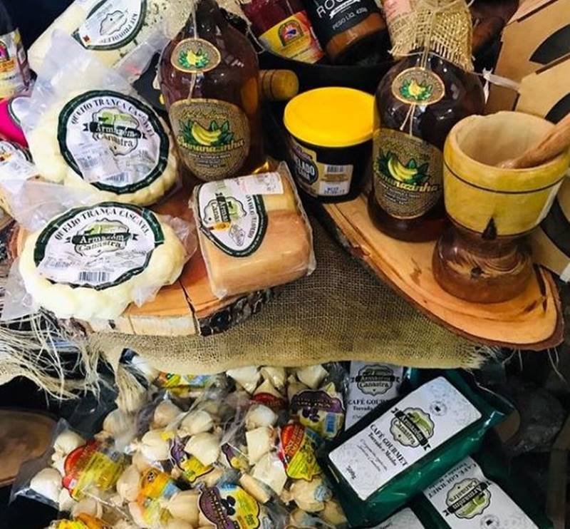 Queijos, doces, cachaças e cafés