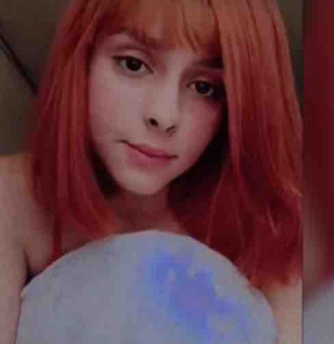 Ingrid Oliveira Bueno da Silva, de 19 anos, jogadora de nível profissional de Call of Duty Mobile e conhecida no universo gamer como Sol