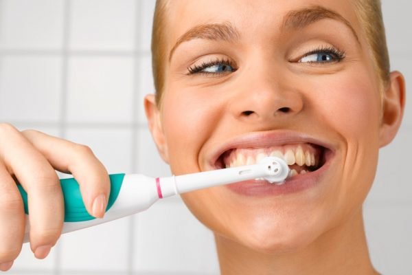 Escova de dente elétrica