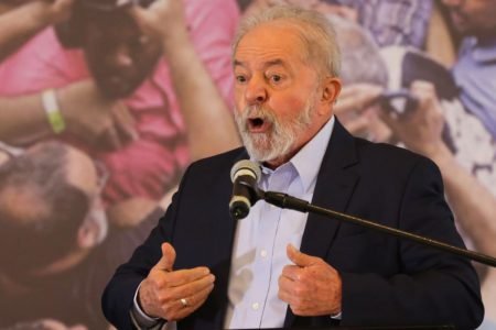Lula Fui vítima da maior mentira jurídica contada em 500 anos - O ex-presidente, que ficou preso 580 dias por corrupção e lavagem de dinheiro, teve as condenações anuladas