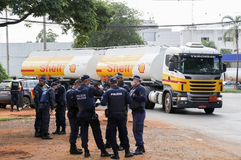 Protesto contra alta na gasolina