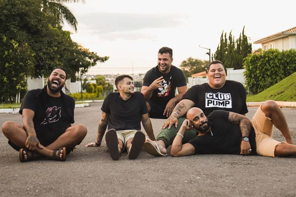 “Menos é Mais coloca o DNA brasiliense no pagode”, diz o grupo Metrópoles