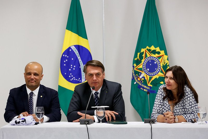 Bolsonaro_Bia Kicis_Vitor Hugo