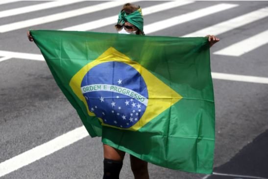 Protesto em São Paulo contra o governador João Doria e pela intervenção militar