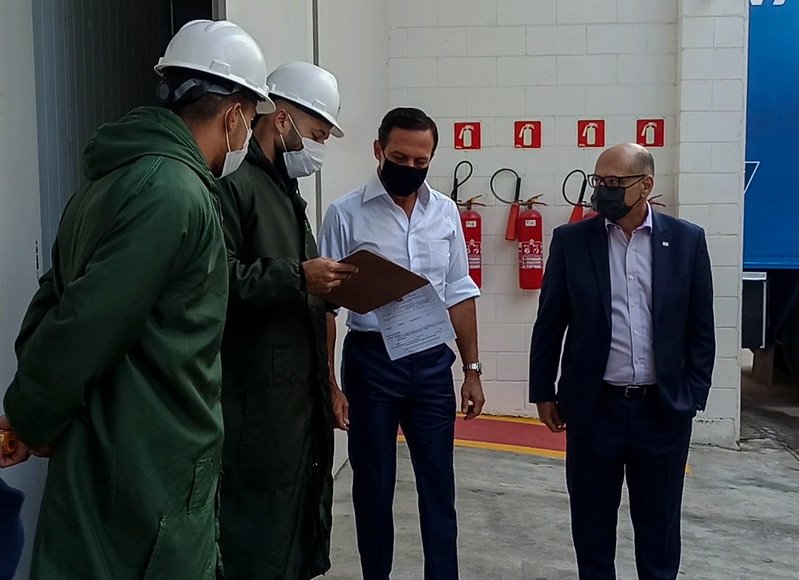 butantan entrega 3,3 milhões de doses
