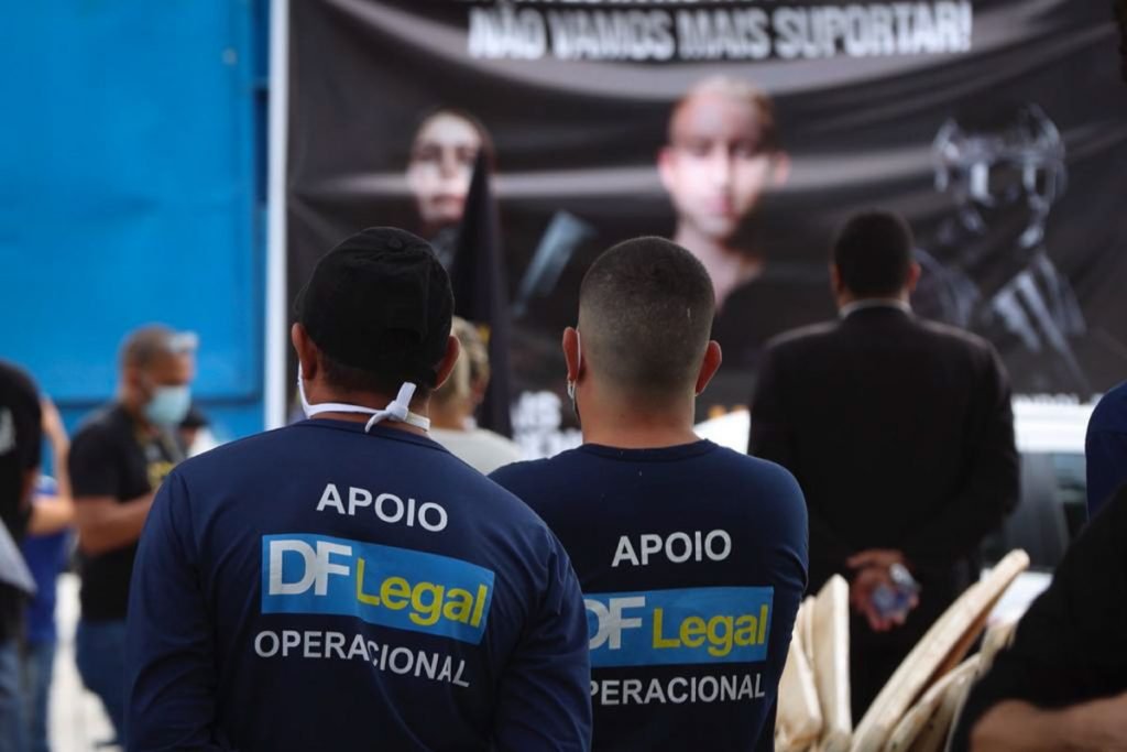 Policiais prometem