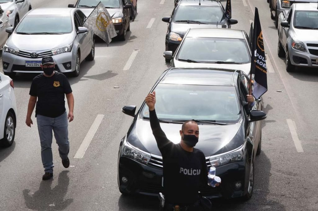 Policiais prometem