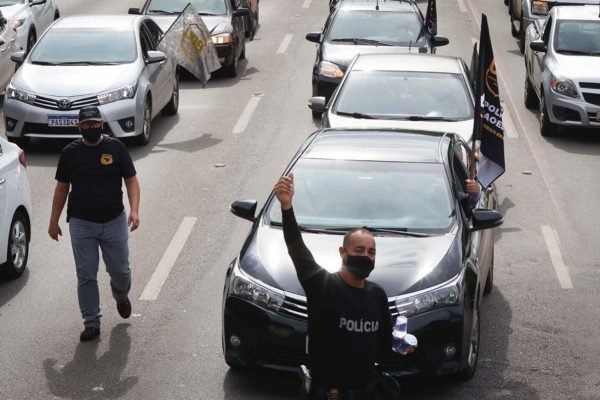 Policiais prometem "lockdown geral" na segurança no dia 22 de março