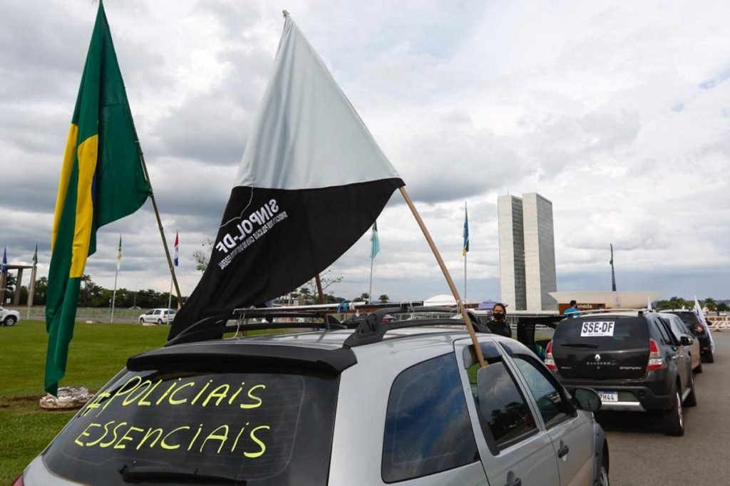 Policiais prometem