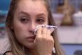 Carla chorando no BBB21