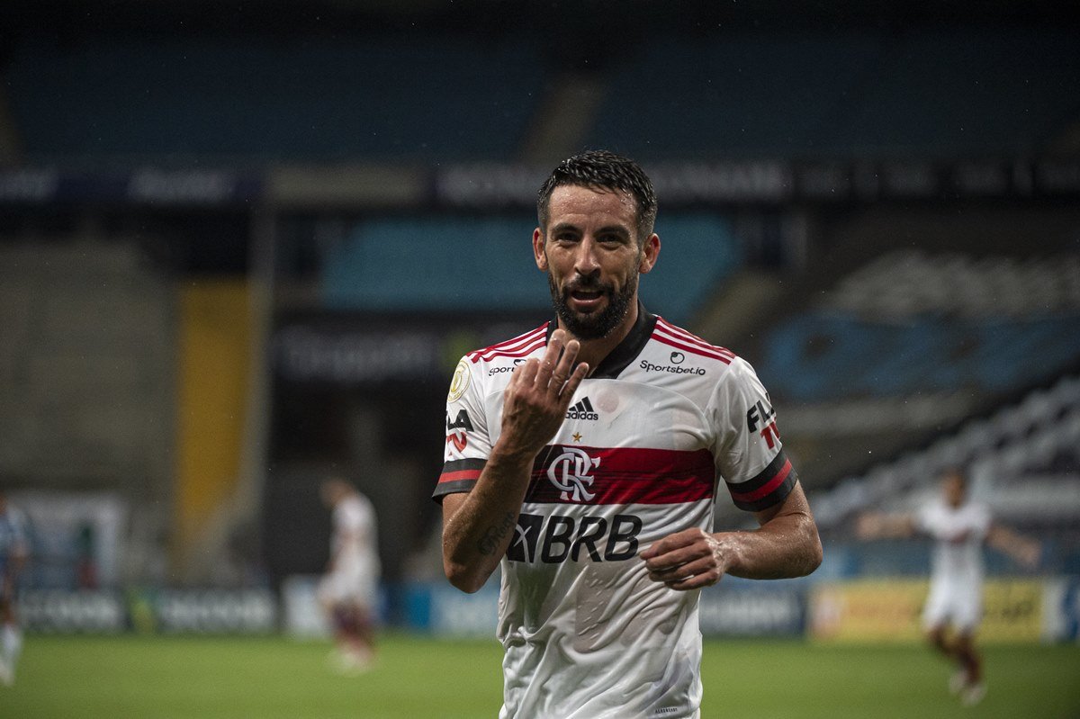 Maurício Isla  Futebol, Flamengo