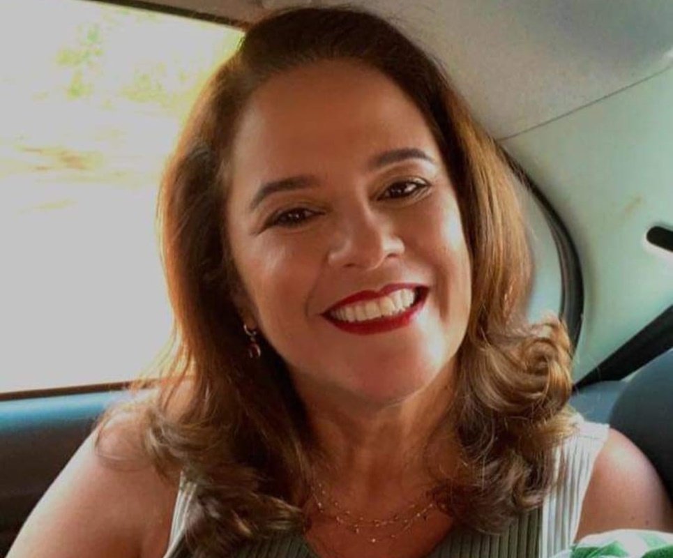 Juliana Rassi, ex-prefeita de Varjão (GO), condenada a pagar colaborador que perdeu olho em acidente
