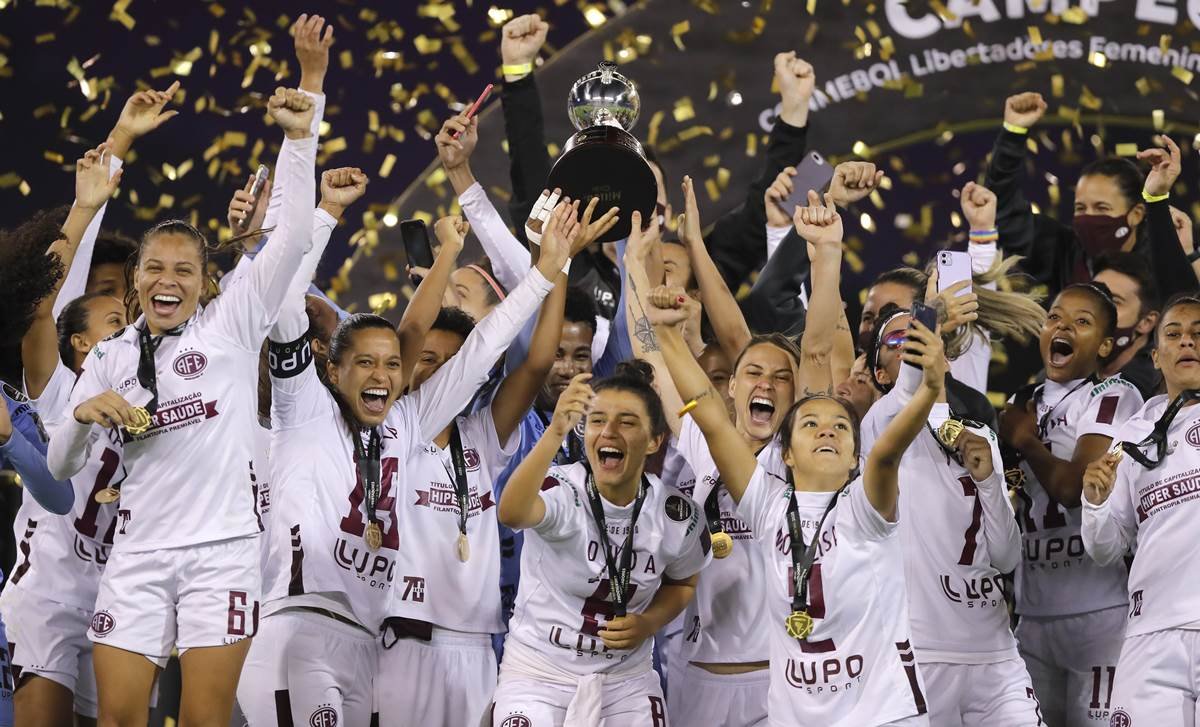 FERROVIÁRIA É CAMPEÃ DA COPA PAULISTA FEMININA NOS PÊNALTIS CONTRA