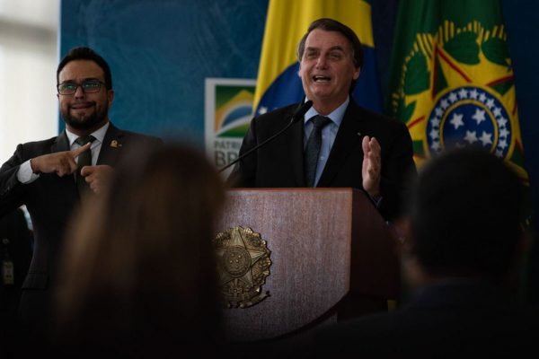 Coletiva à imprensa sobre o programa águas Brasileiras com o presidente Jair Bolsonaro, no palácio do planalto.