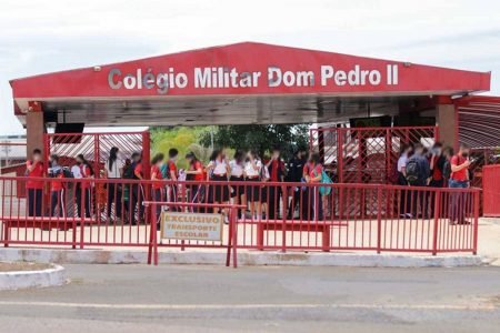 Entrada do Colégio