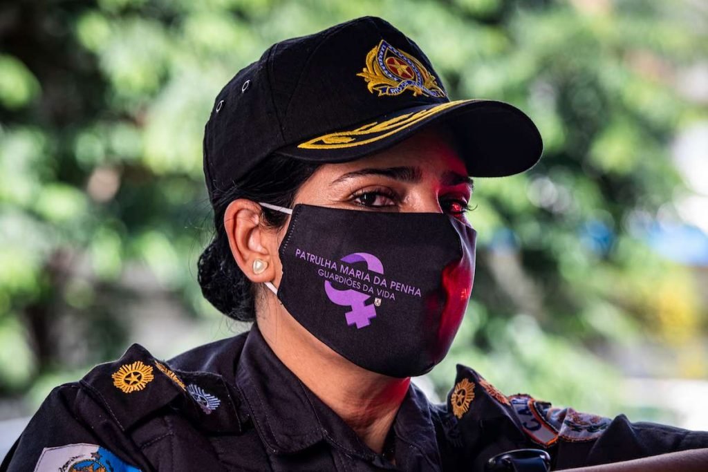 Cláudia Moraes, tenente-coronel da PM do Rio e comandante da Patrulha Maria da Penha