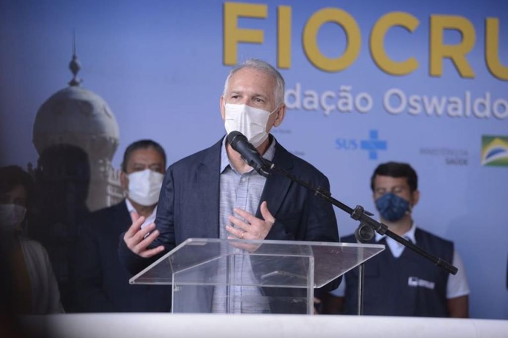 Diretor de Bio-Manguinhos, Mauricio Zuma, durante evento sobre vacina Oxford/ AstraZeneca