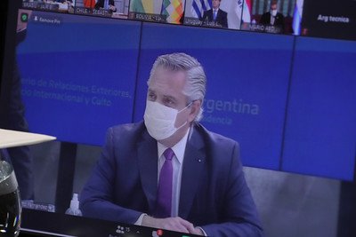Alberto Fernández