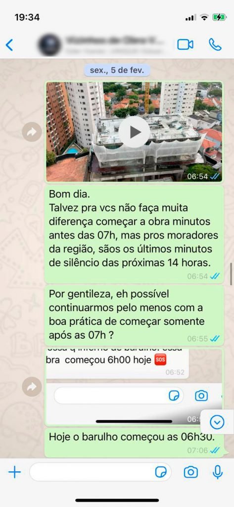 Conversas de WhatsApp entre moradores e construtora Even