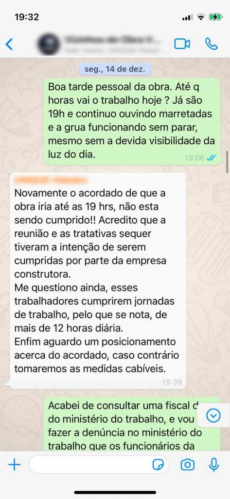 Conversas de WhatsApp entre moradores e construtora Even