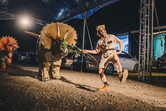 Jurassic Safari Experience
