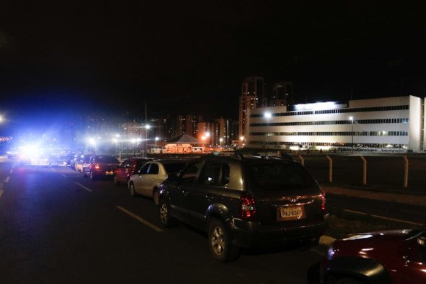 fila de carros