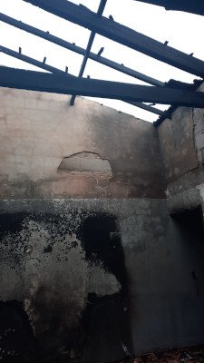 casa incendiada