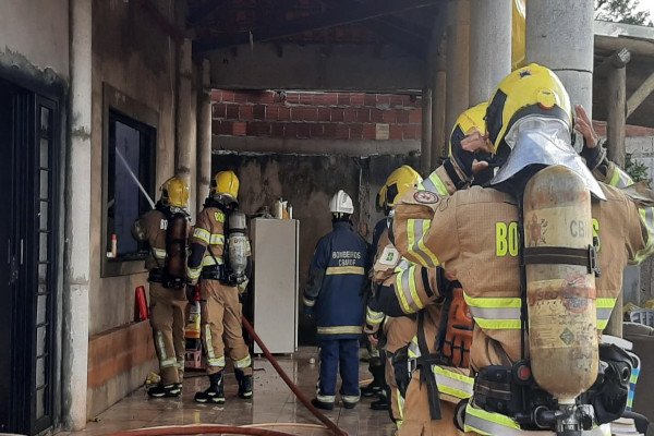 casa incendiada