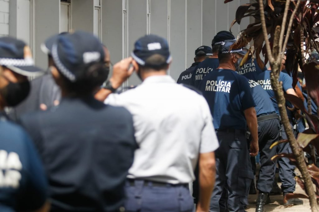 Vacinação dos policiais militares no UBS do Núcleo Bandeirante