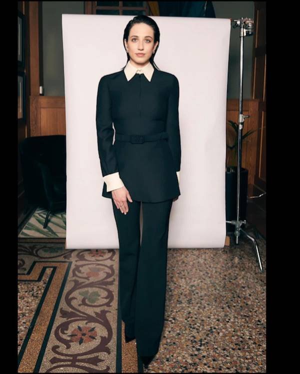Harriet Cains, de Valentino, para o SAG Awards 2021