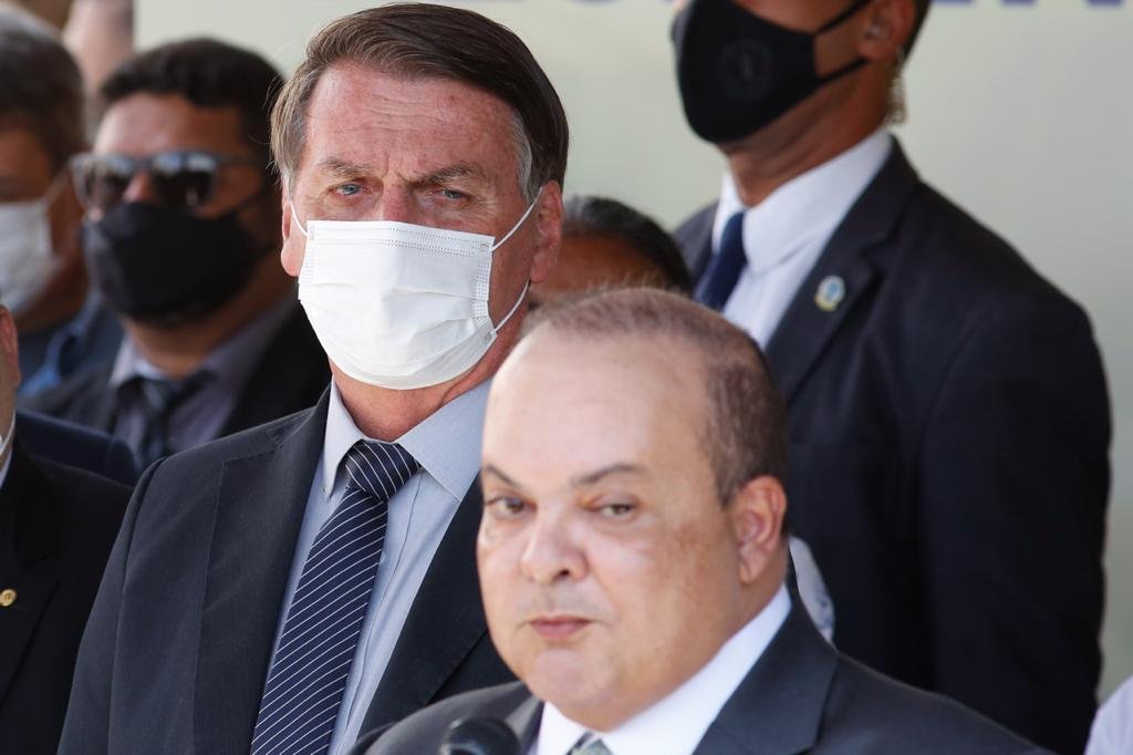 Ibaneis Em Agenda Com Bolsonaro: “Feliz Por Ter Dois Ministros Do DF ...