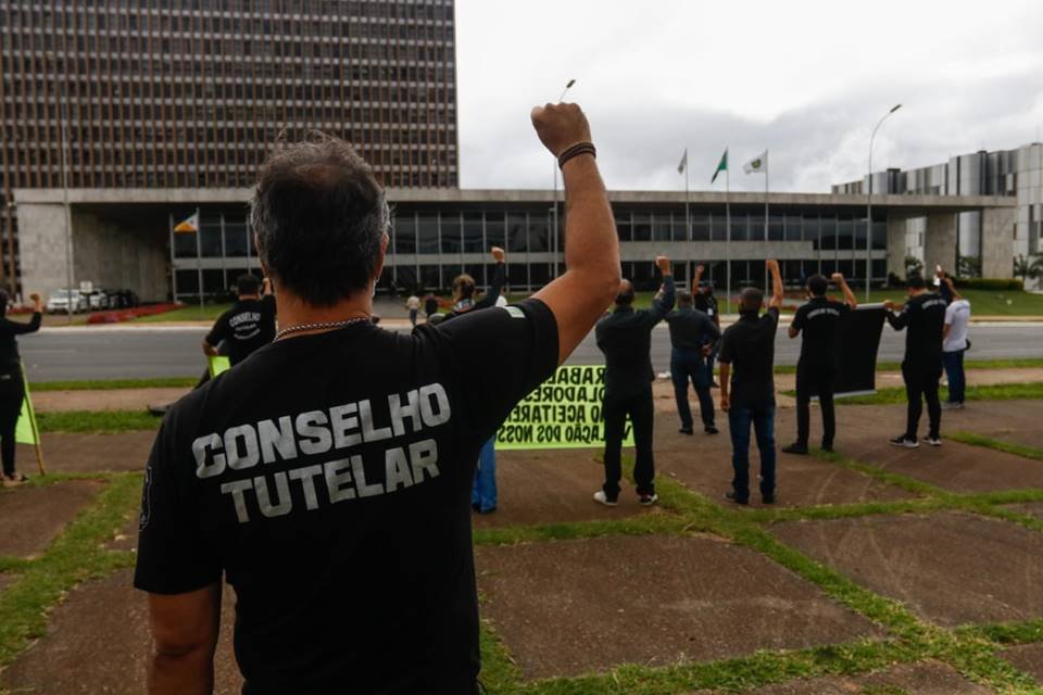 Protesto de conselheiros tutelares
