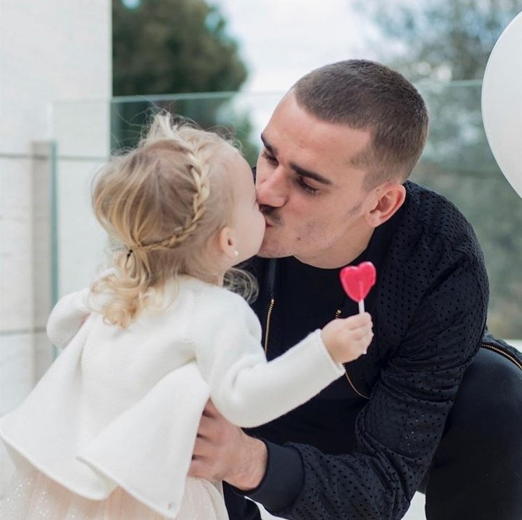 Griezmann e Mia
