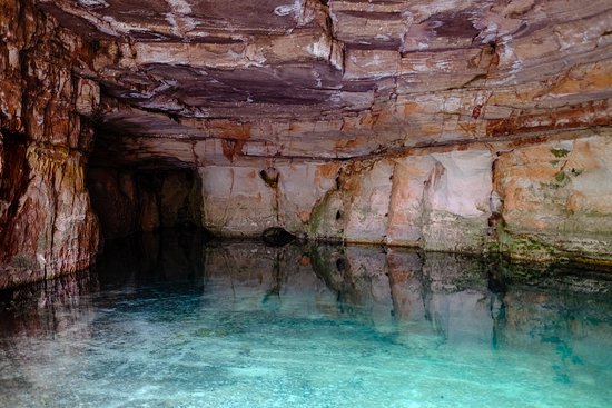 caverna aroe jeri lagoa azul