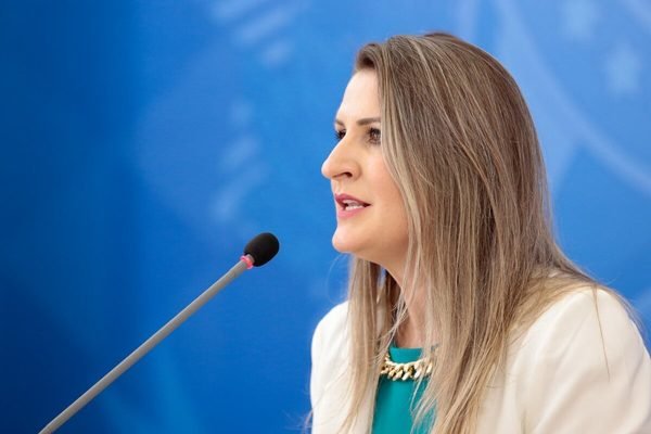 Camile Giaretta Sachetti, ex-diretora de Ciência e Tecnologia da Secretaria de Ciência, Tecnologia, Inovação e Insumos Estratégicos