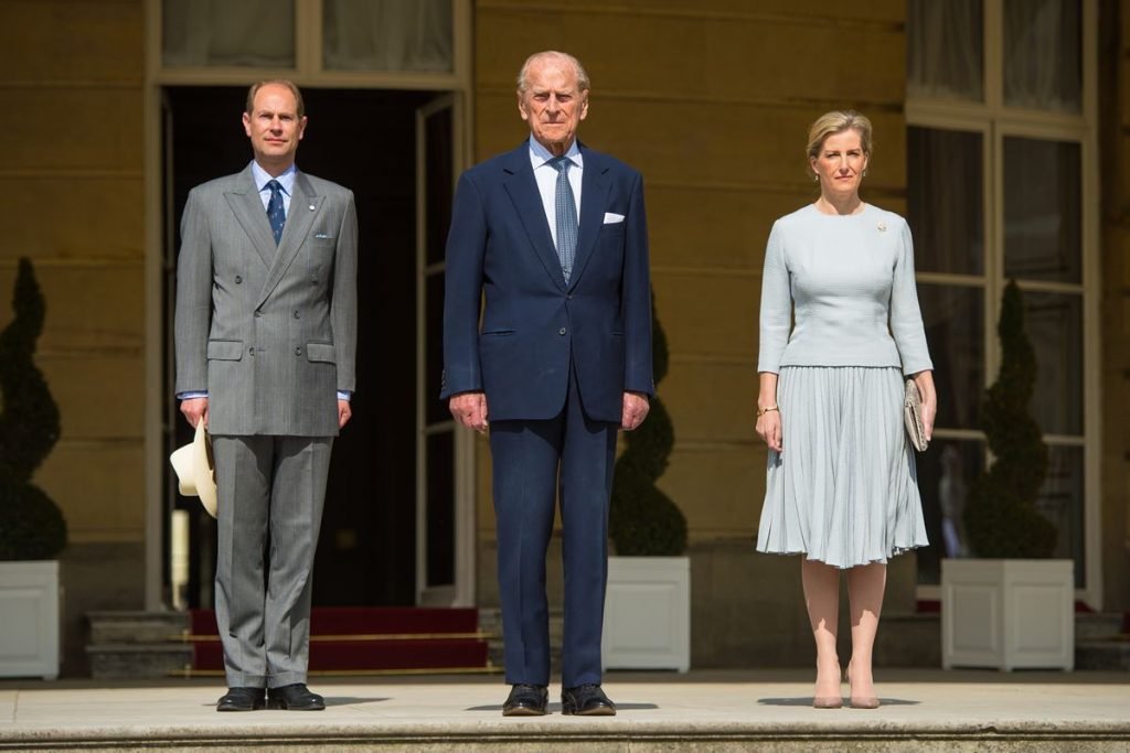 Príncipe Edward, príncipe Philip e Sophie Rhys-Jones