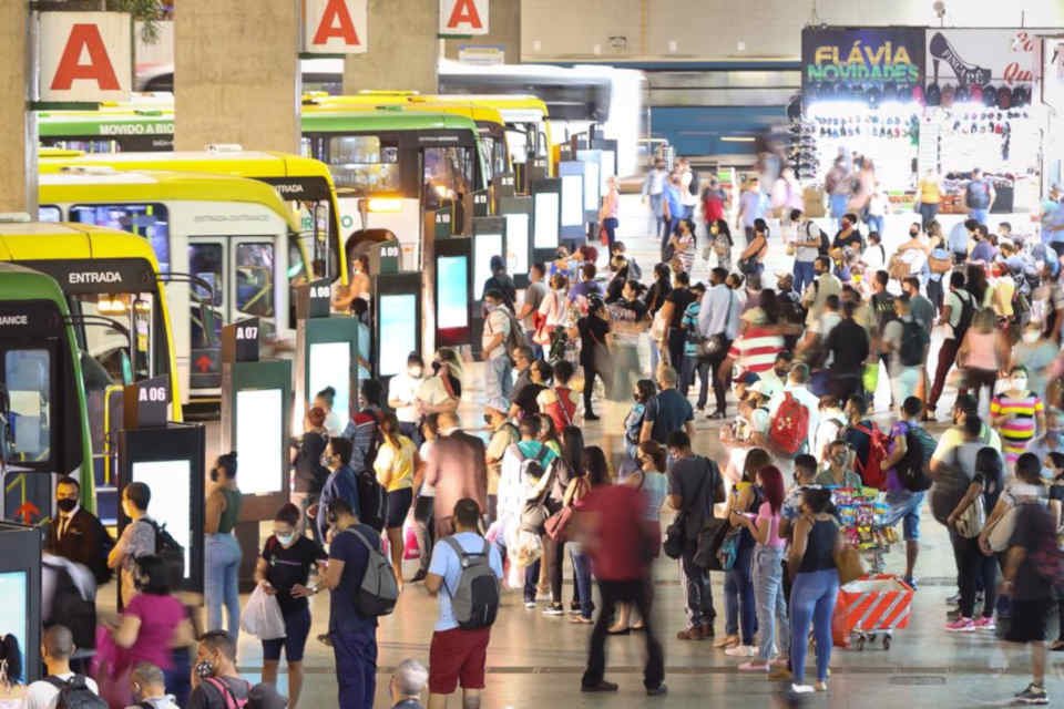 aglomeração ônibus