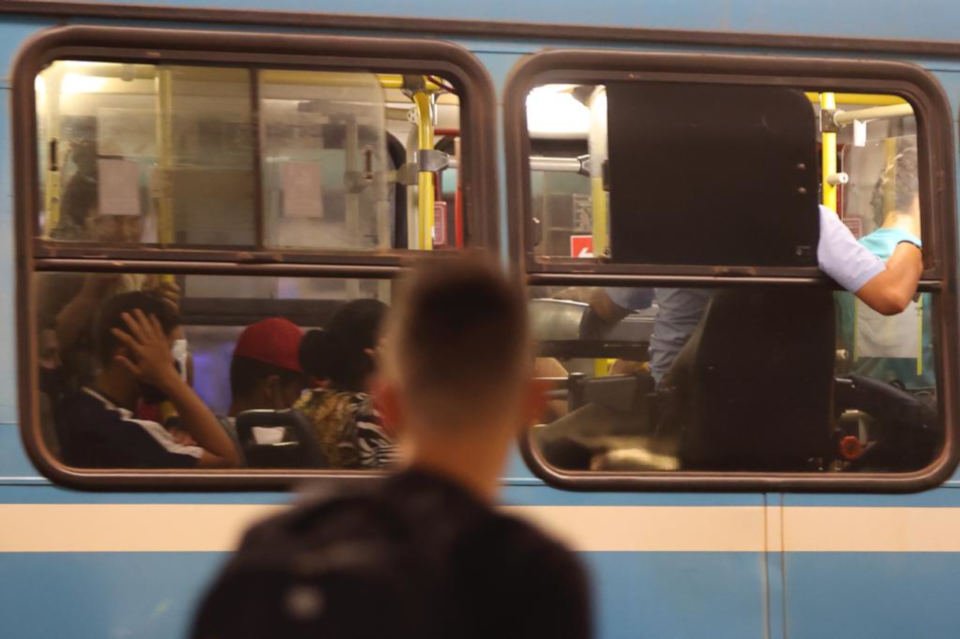 aglomeração ônibus