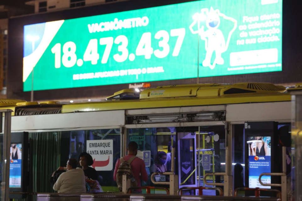 aglomeração ônibus