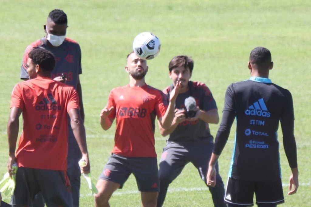 Everton Ribeiro treino Flamengo