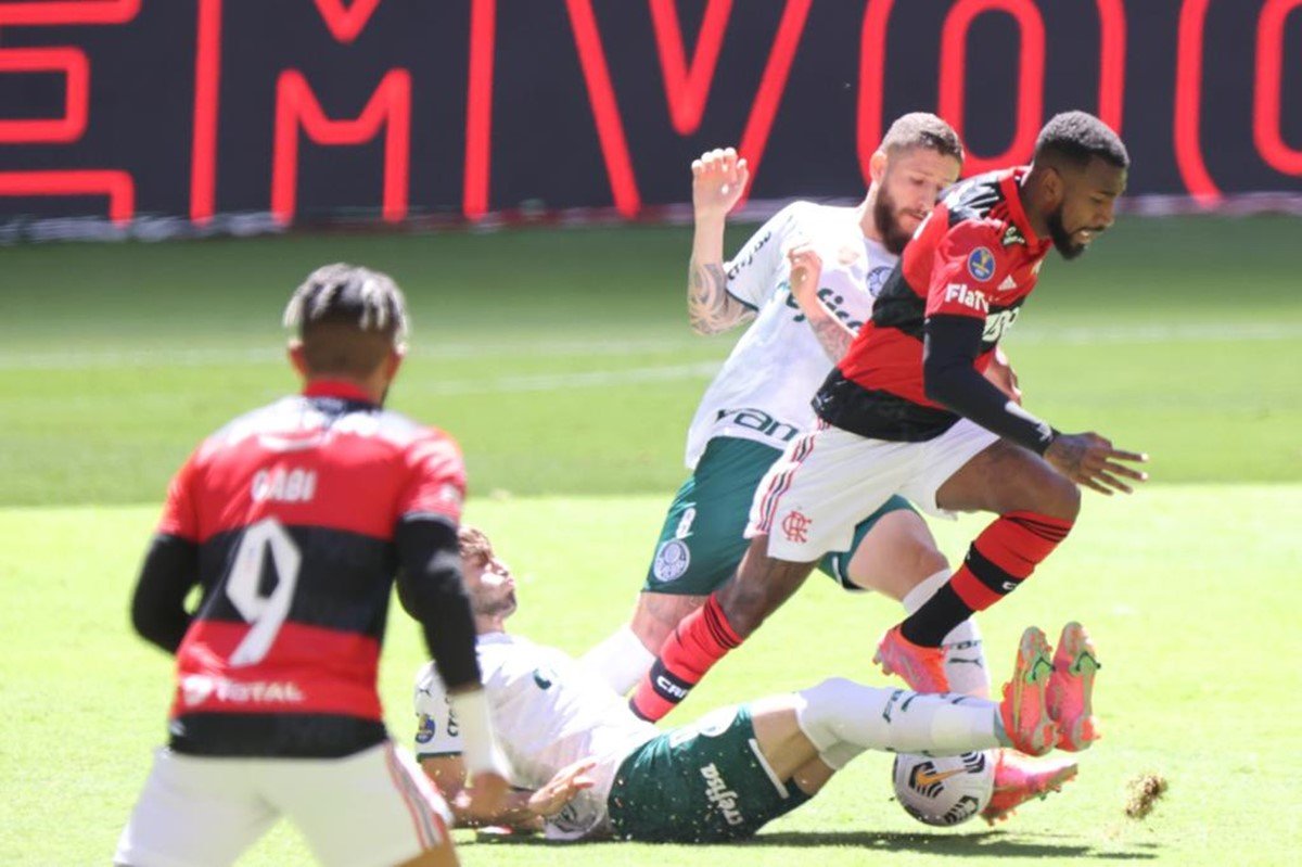 Flamengo x Palmeiras: escalações, onde assistir, horário