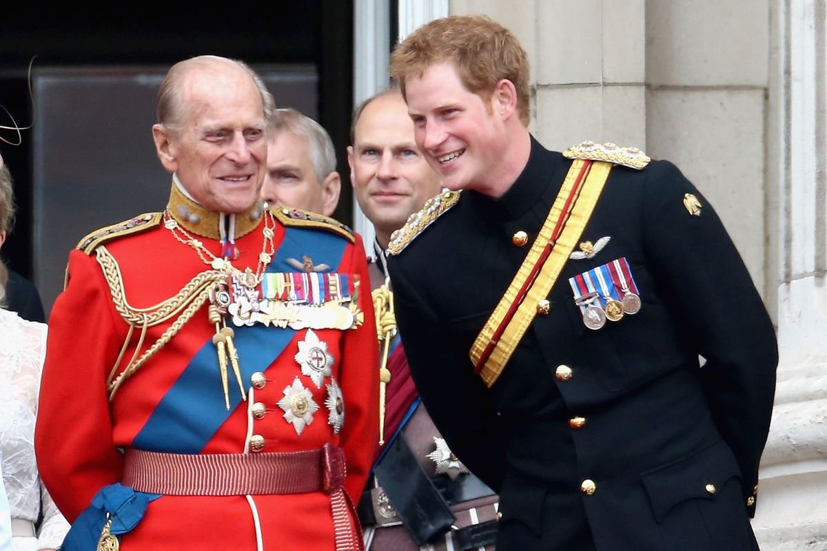 Príncipes Philip e Harry