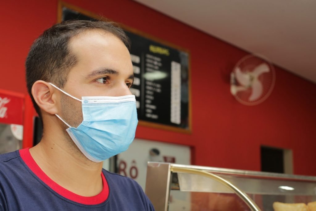 Comerciante Nagib Almeida Issa, 27 anos